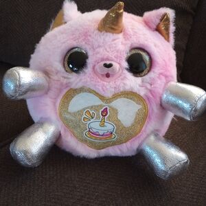 Zuru Rainbowcorns Adopt-A-Corn Kitten Toy Plush.